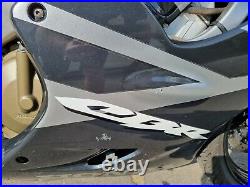 2006 Silver Honda CBR 600F f4i good condition and clean bike
