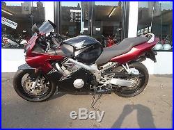 Honda CBR 600 F4i with brand new body kit and service just done