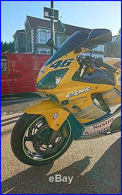 Honda CBR 600 f sport Rossi signature