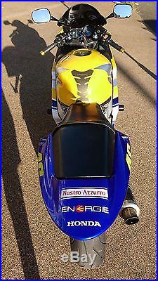 Honda CBR 600 f sport Rossi signature