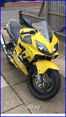 Honda cbr 600 f4i 2001