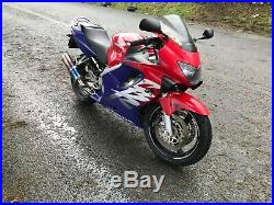 Honda cbr 600f 1999, Red, Great condition, over £1000 SPENT