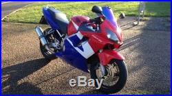 Honda cbr 600f1 sports motorcycle