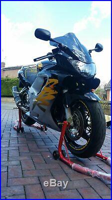 Honda cbr600f 1999 very clean